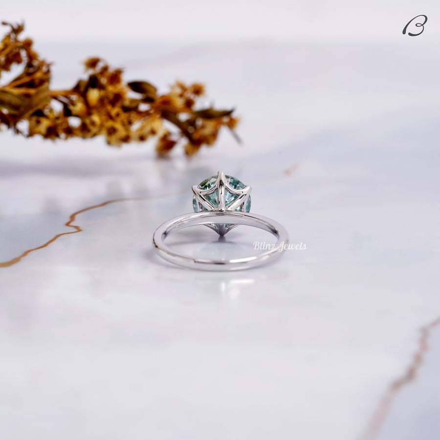 Vivid Blue Color VS Clarity IGI Certified Round Cut Lab Grown Diamond Solitaire Ring