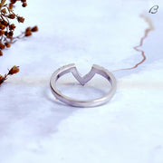 Dainty Curved Band Round Cut Moissanite V Shape Curved Wedding Band