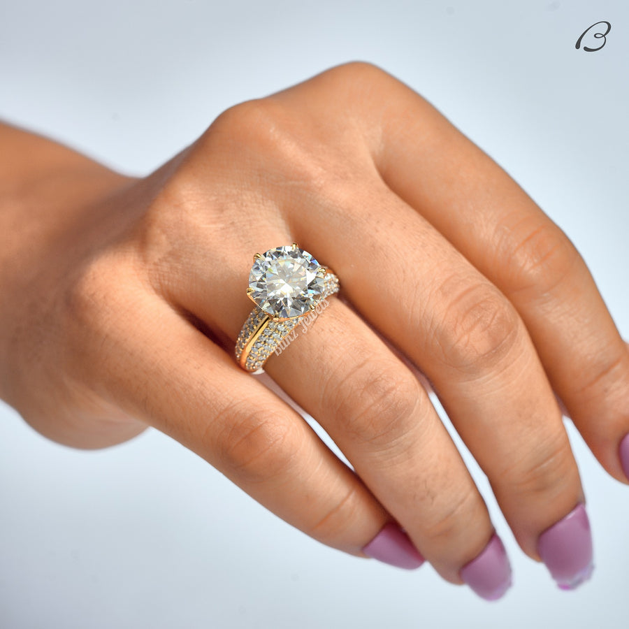 Round Cut Lab Grown Diamond Solitaire With Accent Knife Edge Engagement Ring