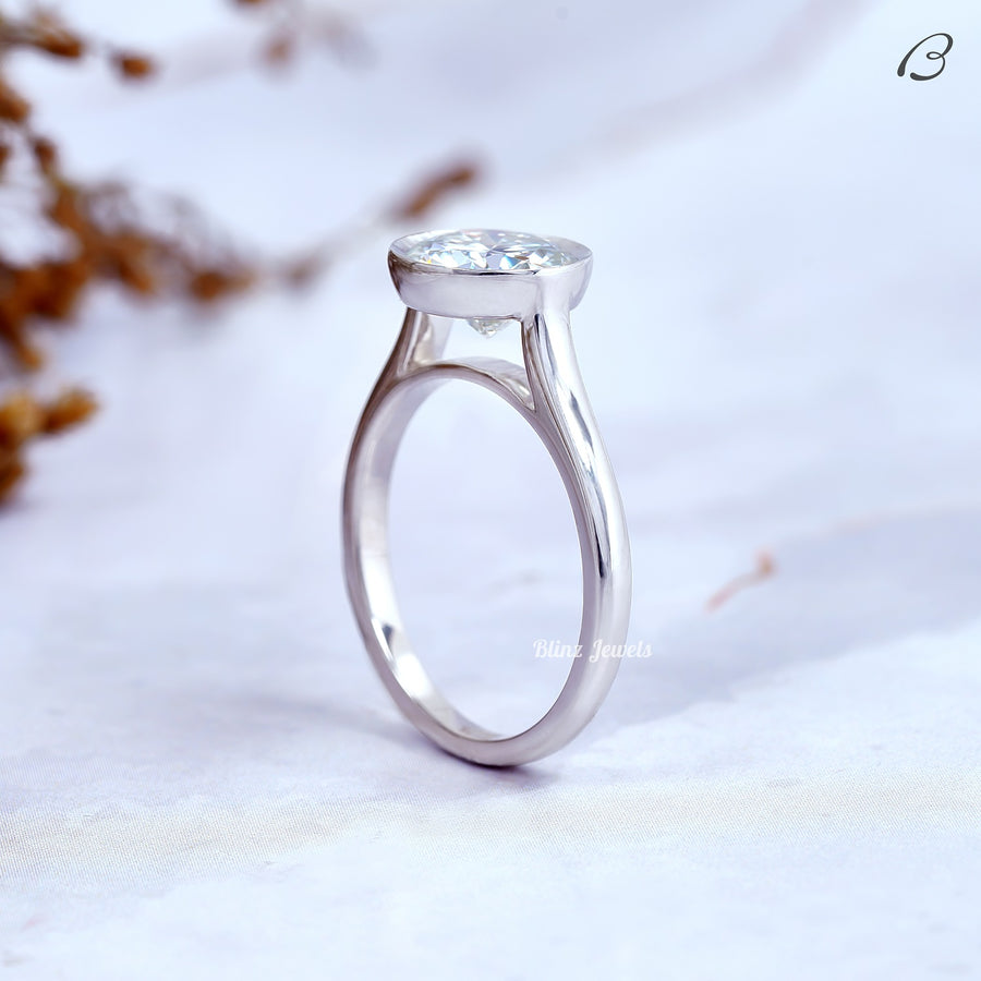 Round Cut Full Bezel Set Moissanite Diamond Solitaire Engagement Ring