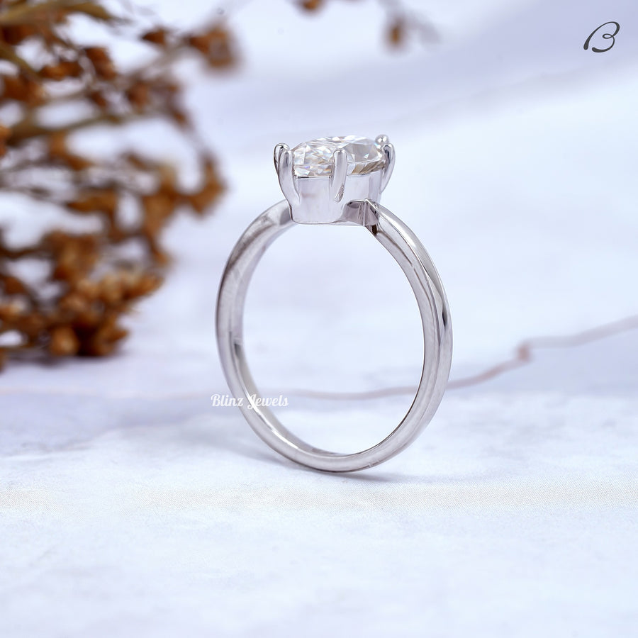 Marquise Cut IGI Certified Lab Grown Diamond Solitaire Proposal Ring