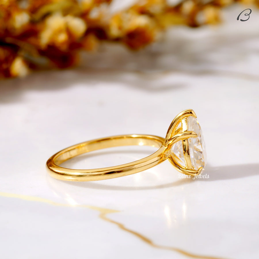 Pear Cut Colorless Moissanite Solitaire Diamond Engagement Ring