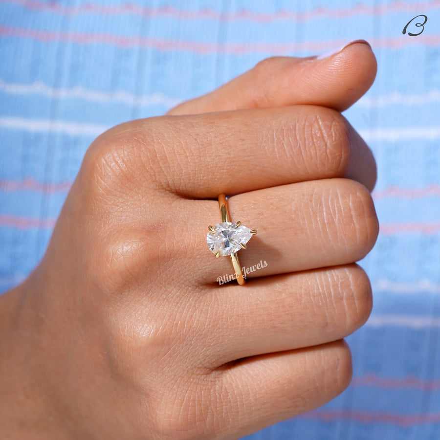 Pear Cut Colorless Moissanite Solitaire Diamond Engagement Ring