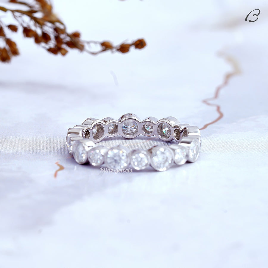 Round Cut Moissanite Bezel Setting Full Eternity Stackable Diamond Wedding Band