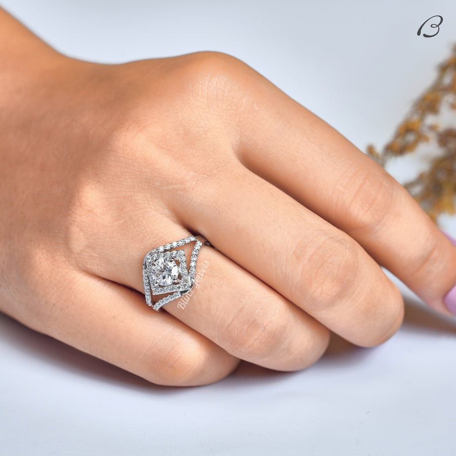 Round Cut Colorless Moissanite Split Shank Halo Engagement Ring For Women